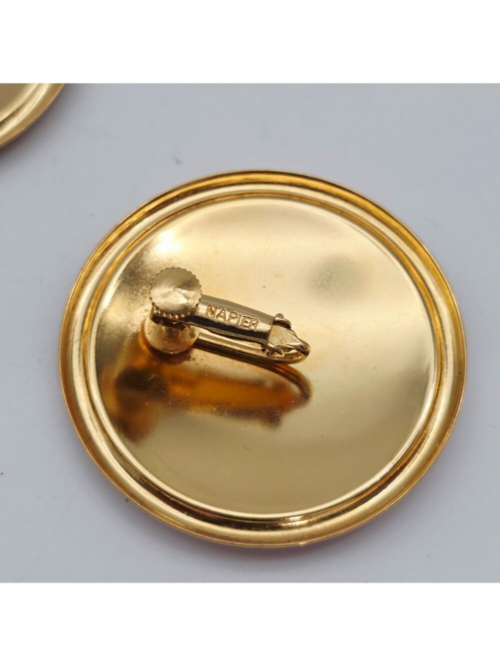 Vintage Napier Red Enamel & Gold-Tone Round Clip-On Earrings 1.5" - Picture 6 of 6